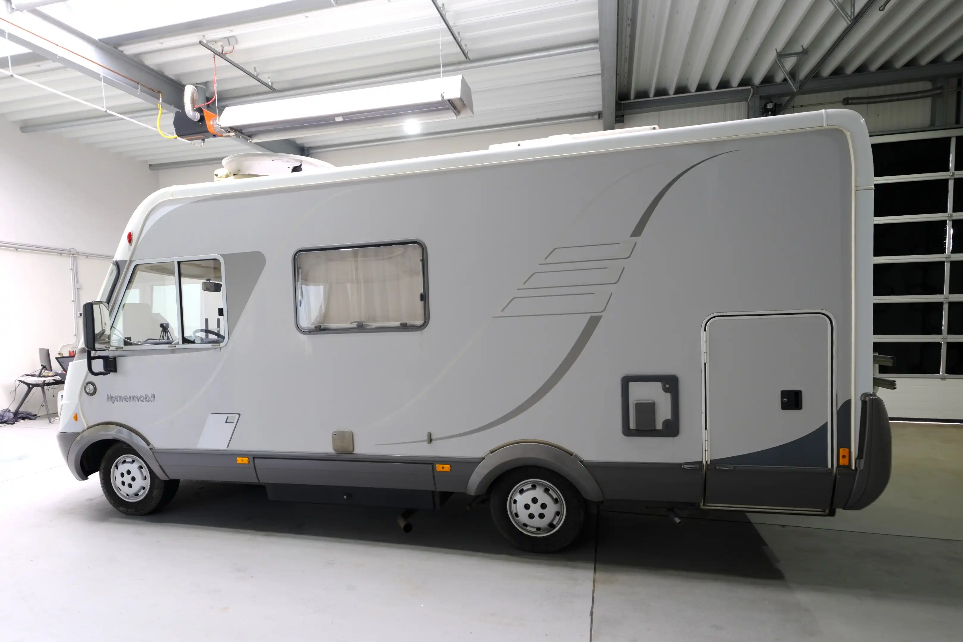 HYMER-ERIBA B 524